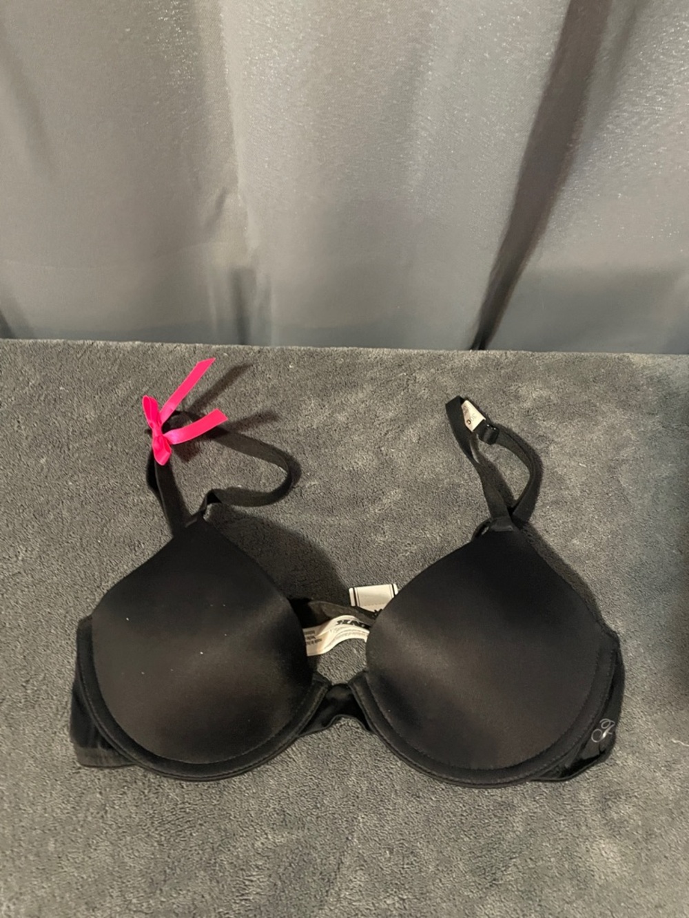 PINK Victoria's Secret Black Push-Up Bra with Pink Ribbon Accent